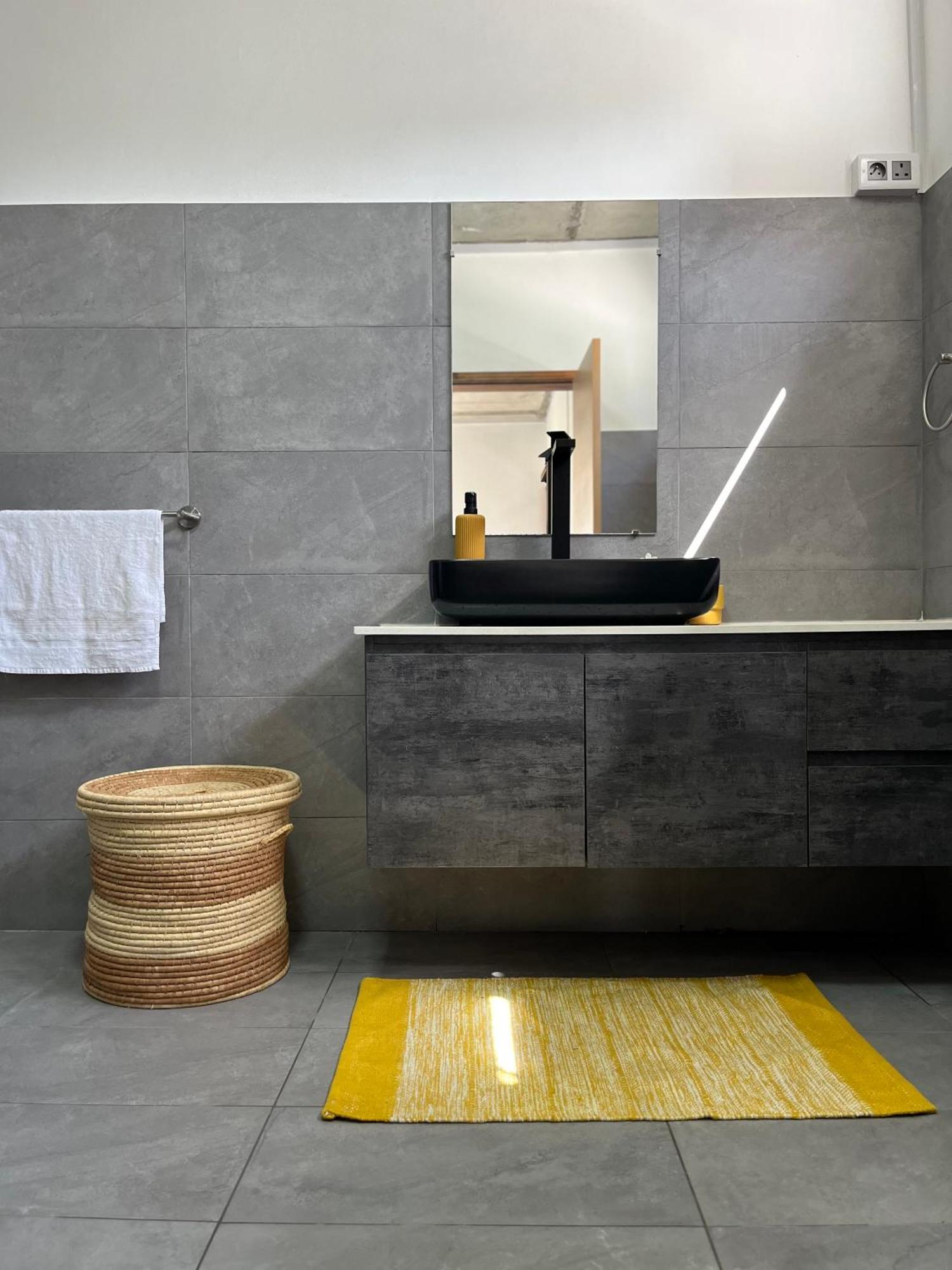 Cosy 2 Bedrooms Apts In Pereybere -Seasons Break Apartment بيريبير المظهر الخارجي الصورة