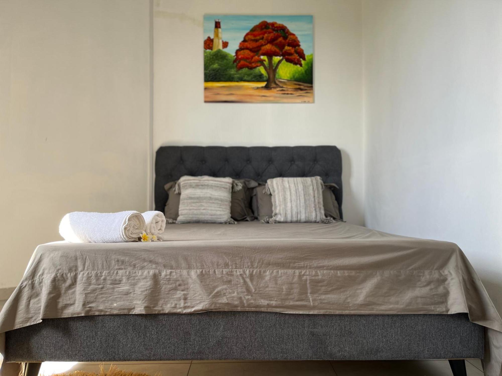 Cosy 2 Bedrooms Apts In Pereybere -Seasons Break Apartment بيريبير المظهر الخارجي الصورة