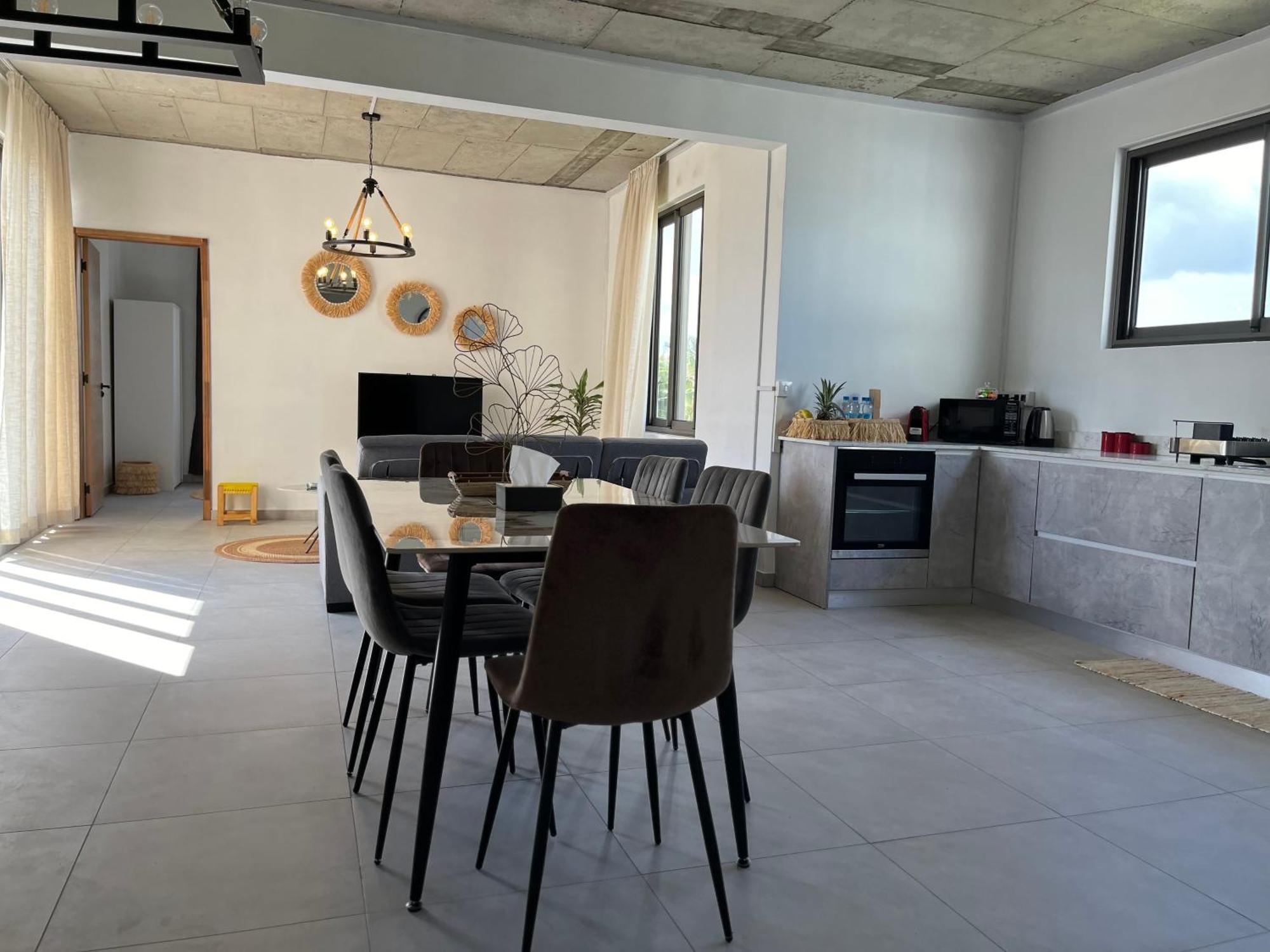 Cosy 2 Bedrooms Apts In Pereybere -Seasons Break Apartment بيريبير المظهر الخارجي الصورة